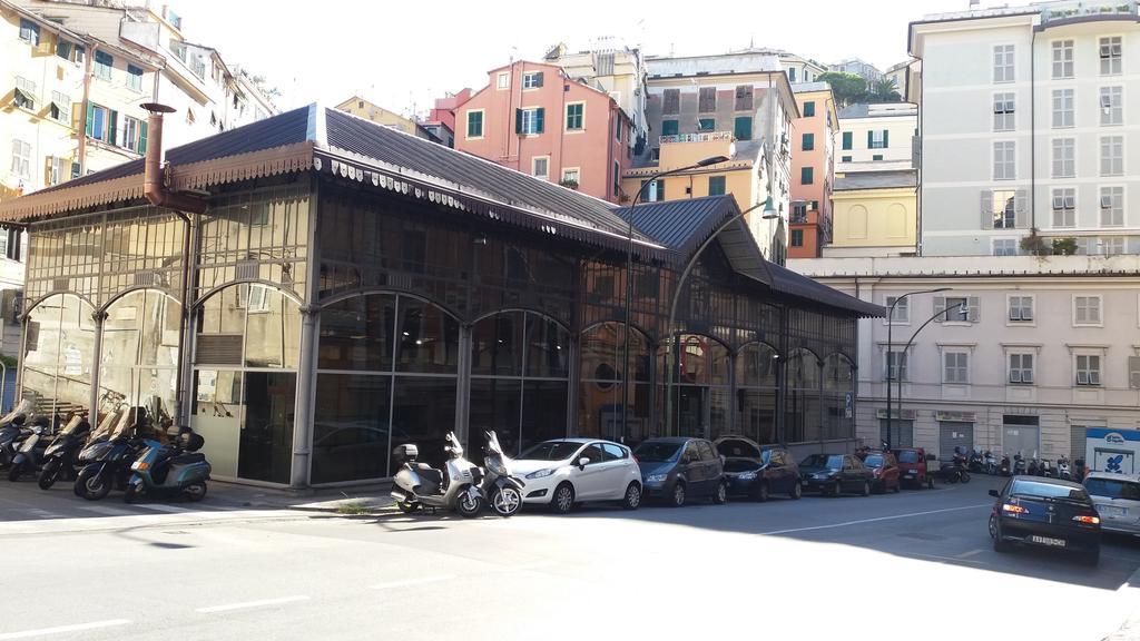 Il Riposo Del Guerriero Guesthouse Genoa Ngoại thất bức ảnh