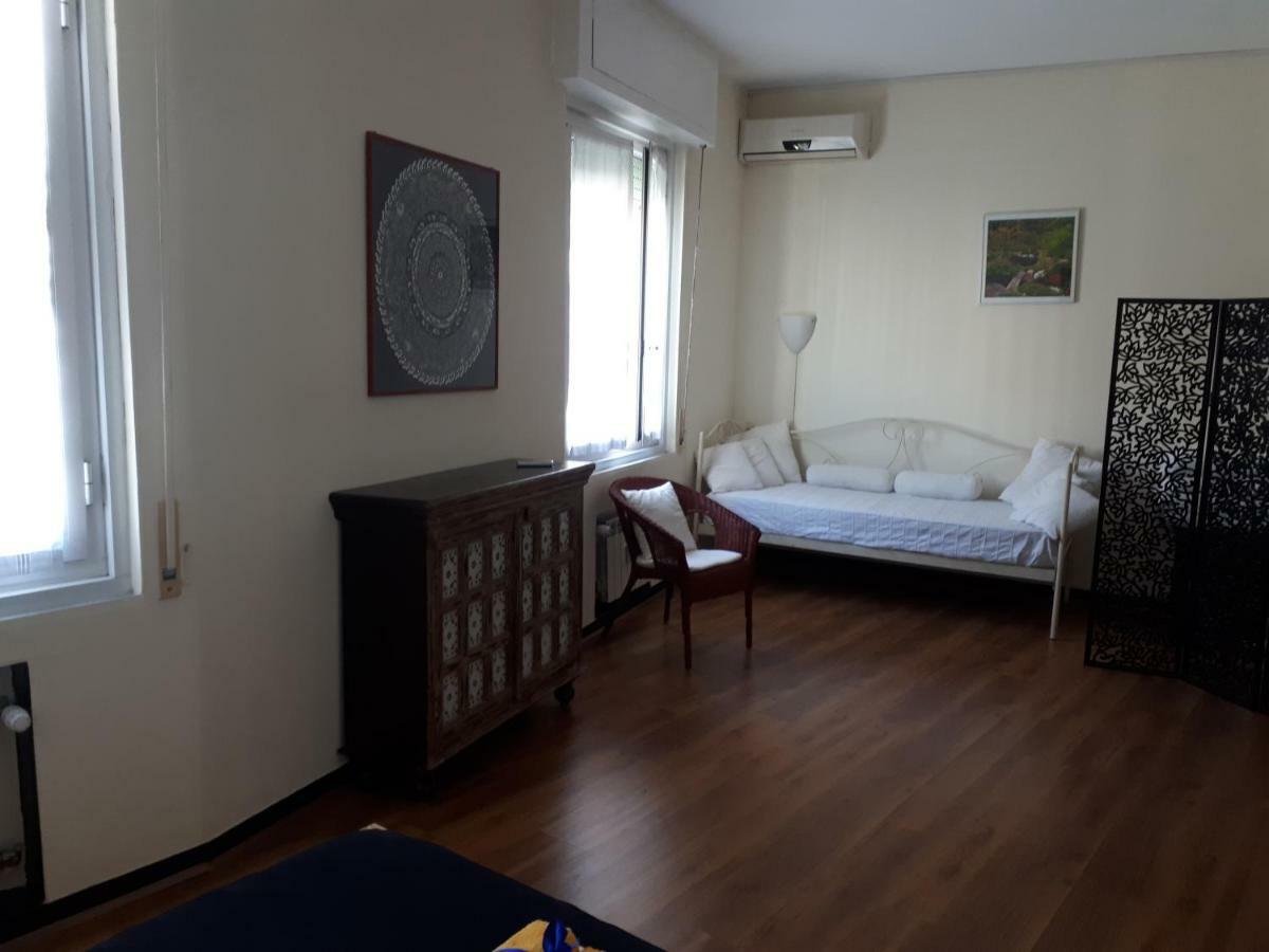 Il Riposo Del Guerriero Guesthouse Genoa Ngoại thất bức ảnh