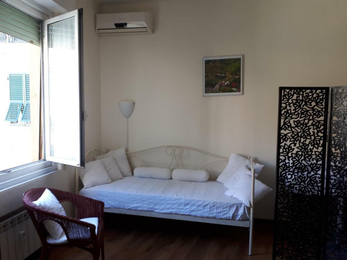 Il Riposo Del Guerriero Guesthouse Genoa Ngoại thất bức ảnh