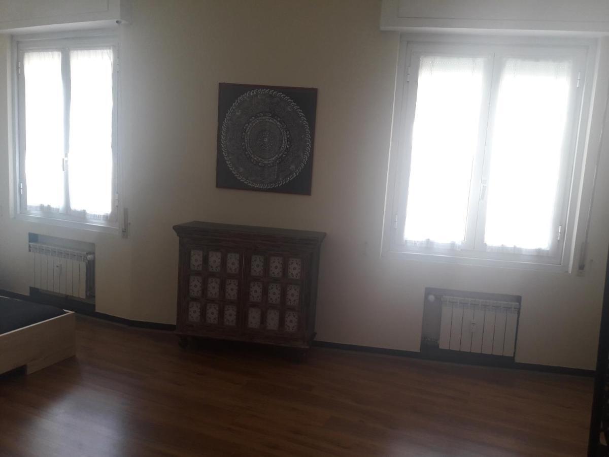 Il Riposo Del Guerriero Guesthouse Genoa Ngoại thất bức ảnh